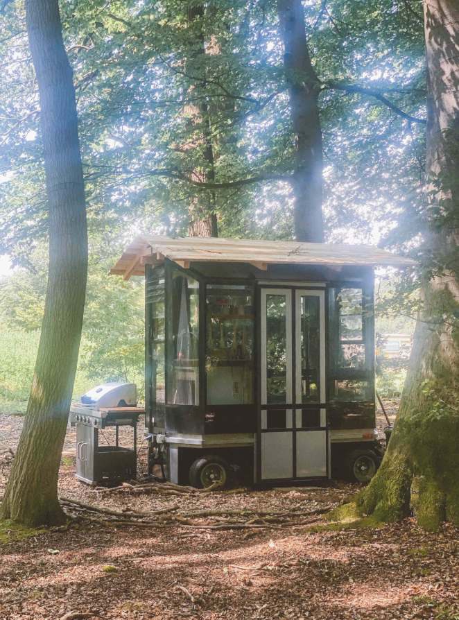 Outdoor-Küche im Wald